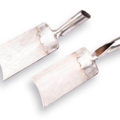 Klei spade Betuws model, opgelast zonder steel