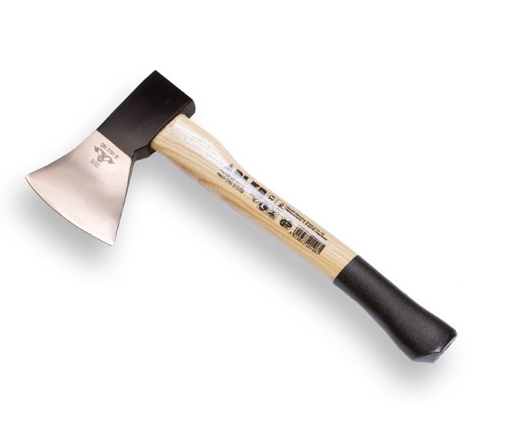 Handbijl ADLER 800gr. met essen steel 38cm en beschermhoes